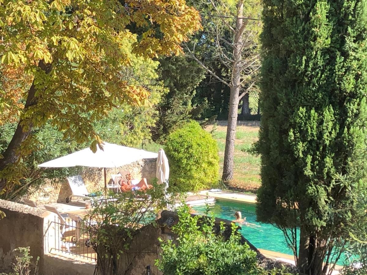 ليه ثور Le Mas De La Sorgue المظهر الخارجي الصورة